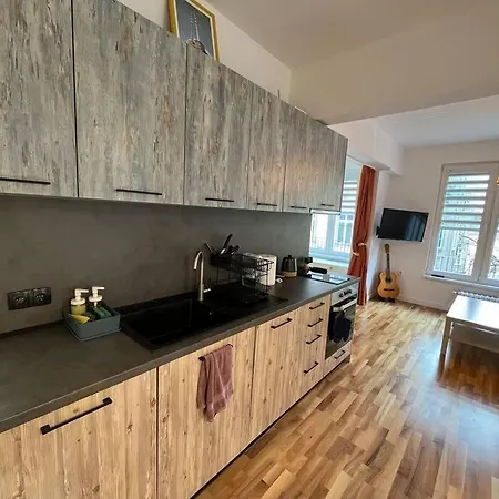 Family Friendly Downtown Szófia