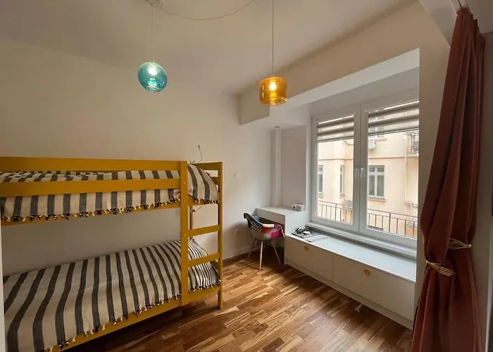 Family Friendly Downtown Daire Sofya